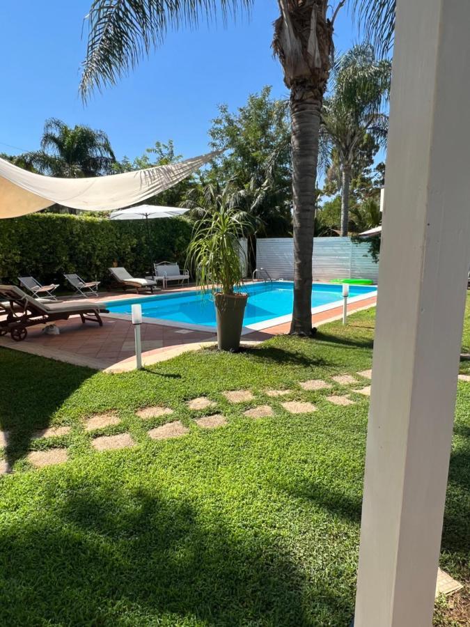 Villa Losanna Монделло Екстер'єр фото